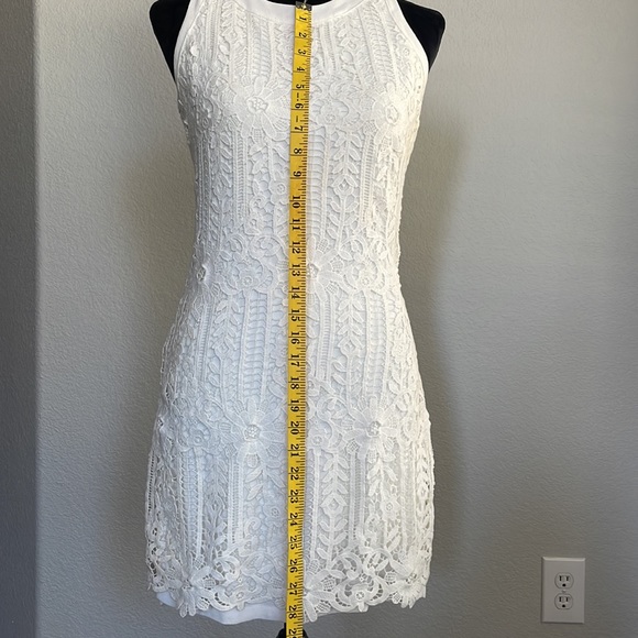 Studio F, Lace Dress - Picture 9 of 12